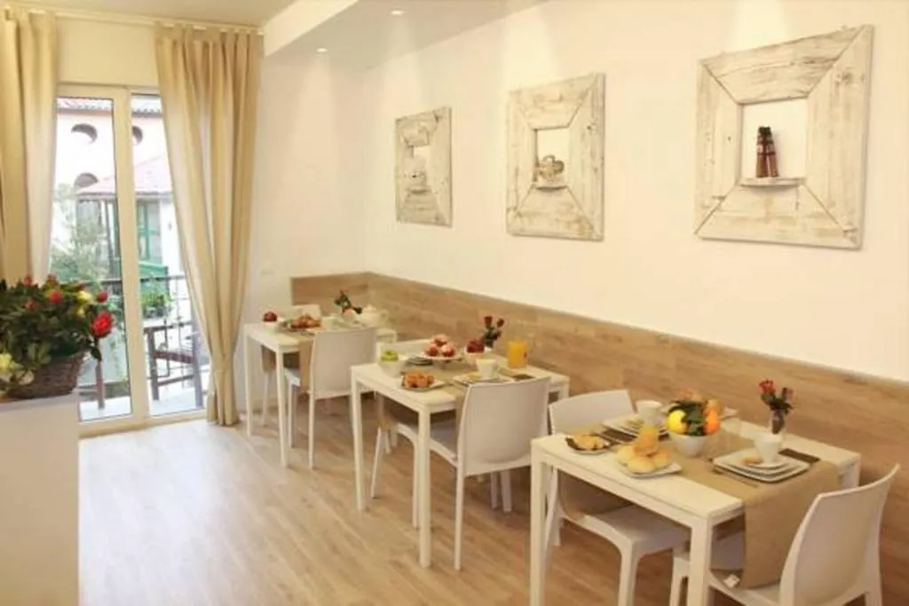 Residenza Giacomuzzi Bed & Breakfast Mestre Italy